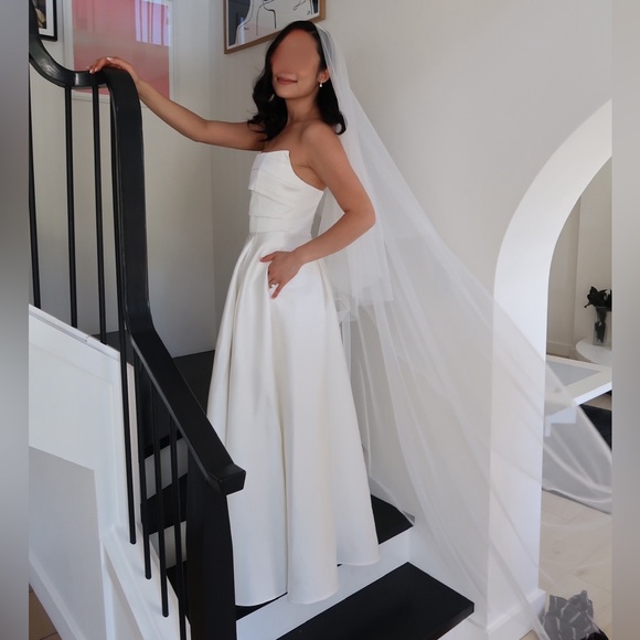 Sau Lee Heidi gown ivory size 4/6 - Picture 2 of 7